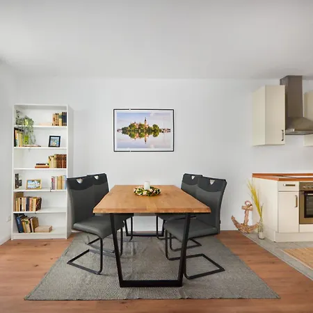 Apartmenthaus Fritz Reuter *